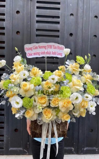 Giỏ hoa G032