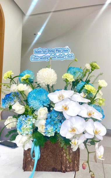 Giỏ hoa G036