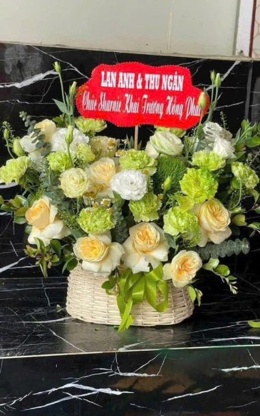 Giỏ hoa G039